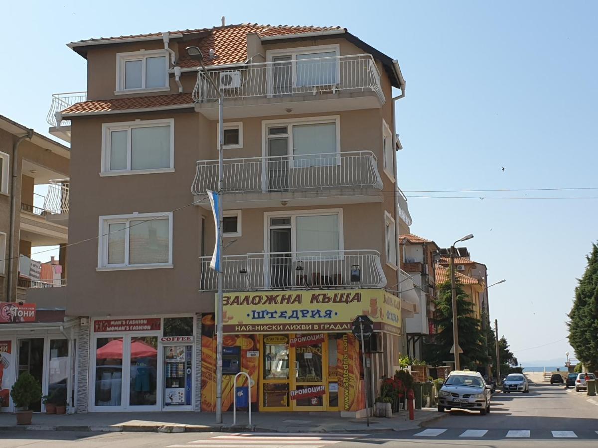 Guest House Taligarov Pomorie Eksteriør bilde