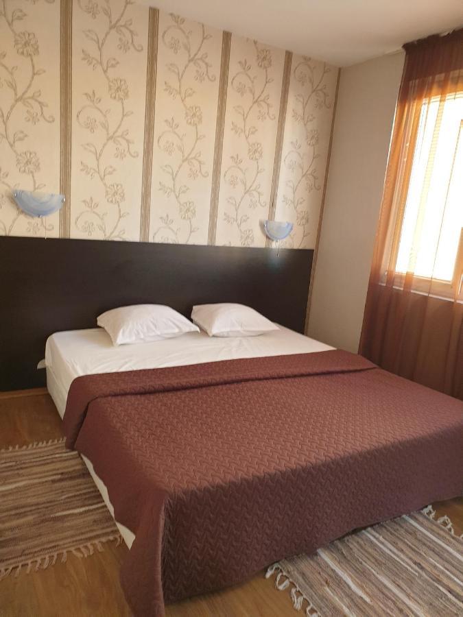 Guest House Taligarov Pomorie Eksteriør bilde