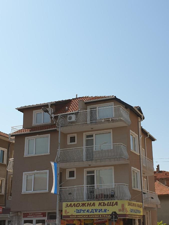 Guest House Taligarov Pomorie Eksteriør bilde
