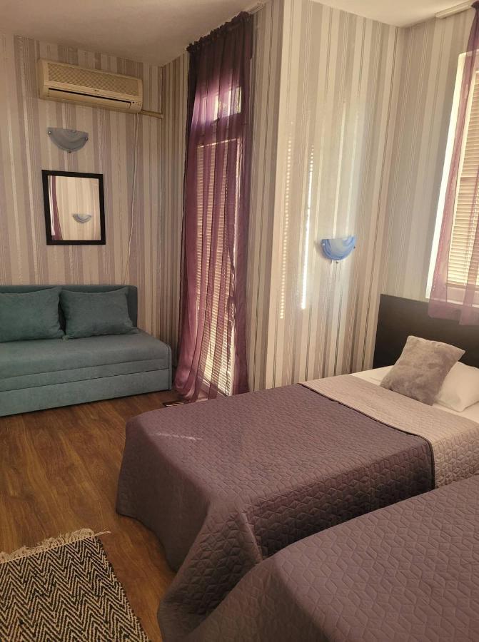 Guest House Taligarov Pomorie Eksteriør bilde