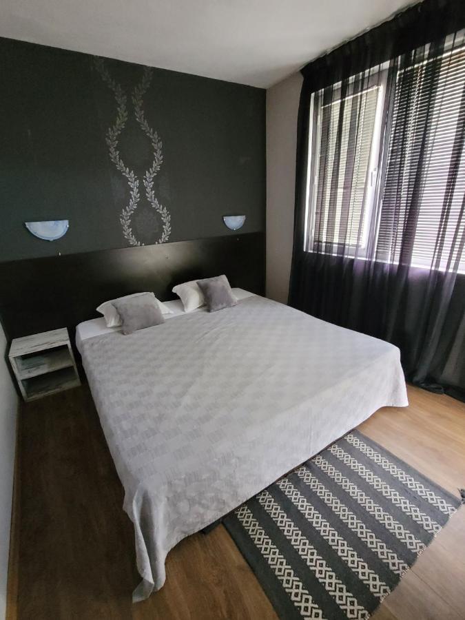 Guest House Taligarov Pomorie Eksteriør bilde