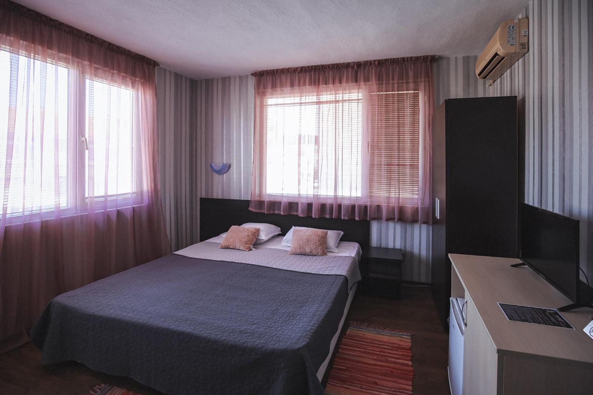 Guest House Taligarov Pomorie Eksteriør bilde