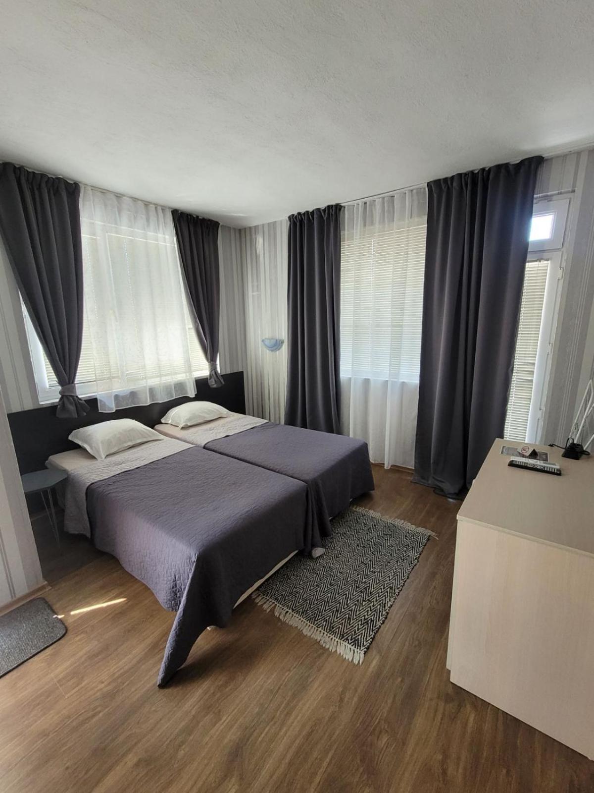 Guest House Taligarov Pomorie Eksteriør bilde